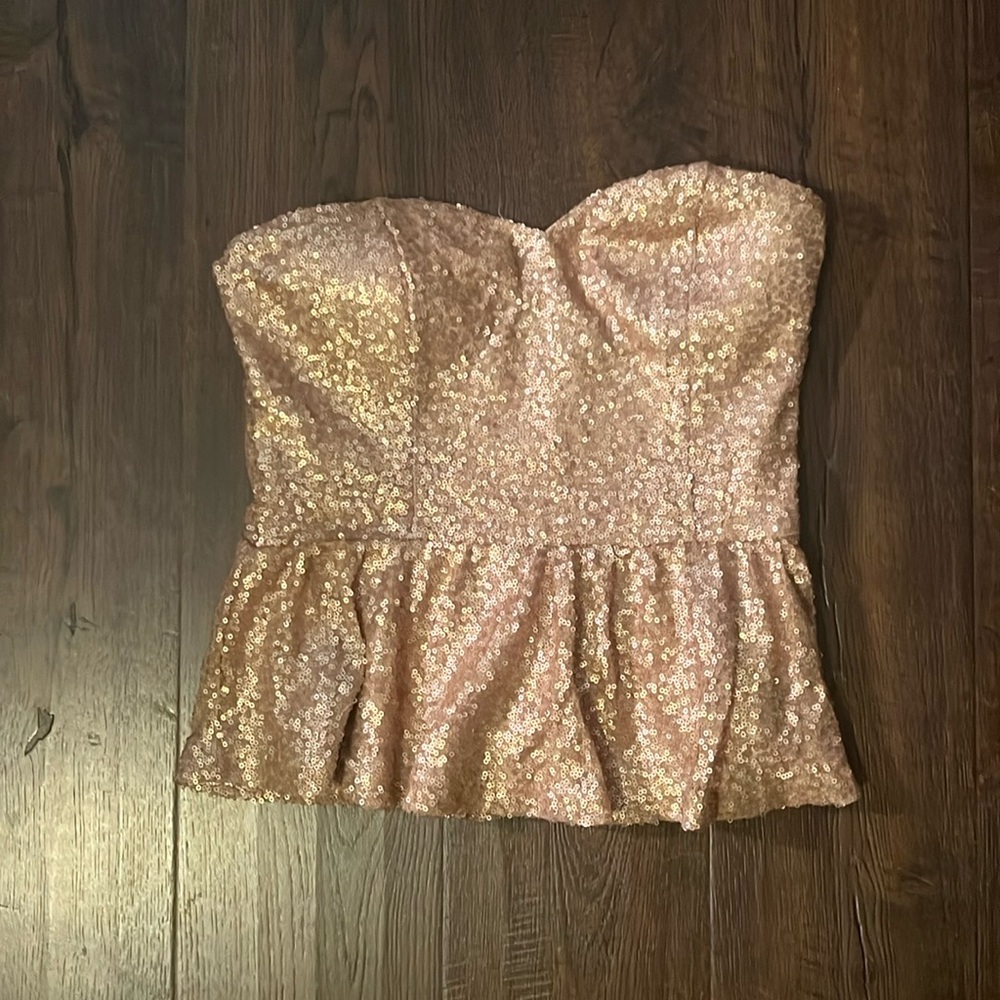 🚨4/$13🚨 Forever 21 Gold Sequence Cors